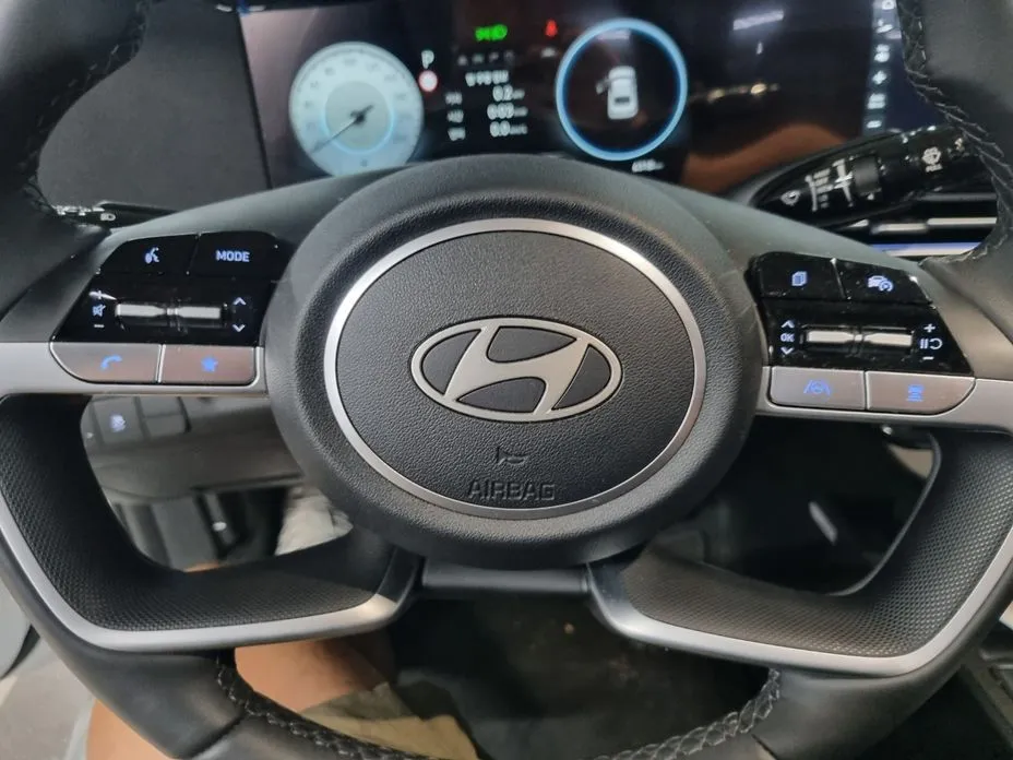 Hyundai AVANTE — фото 6