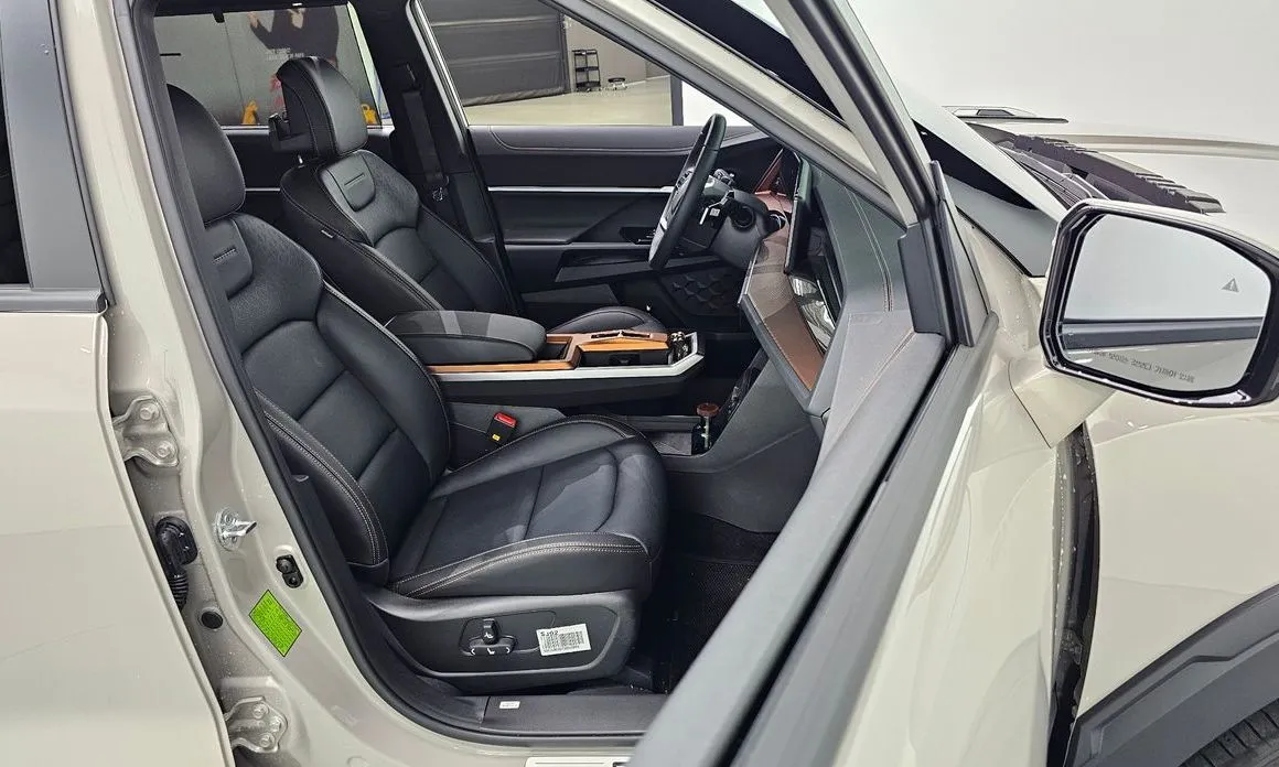 KG Mobility (Ssangyong) Torres — фото 4