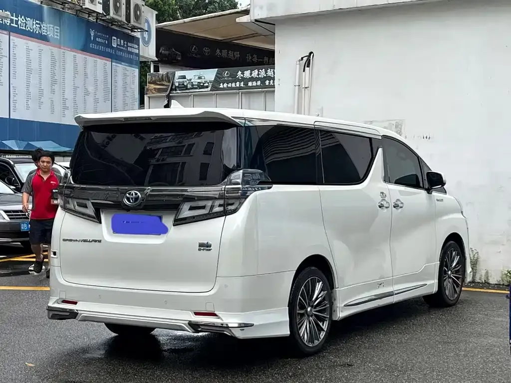 Toyota Vellfire 2022 из CN, фото 10