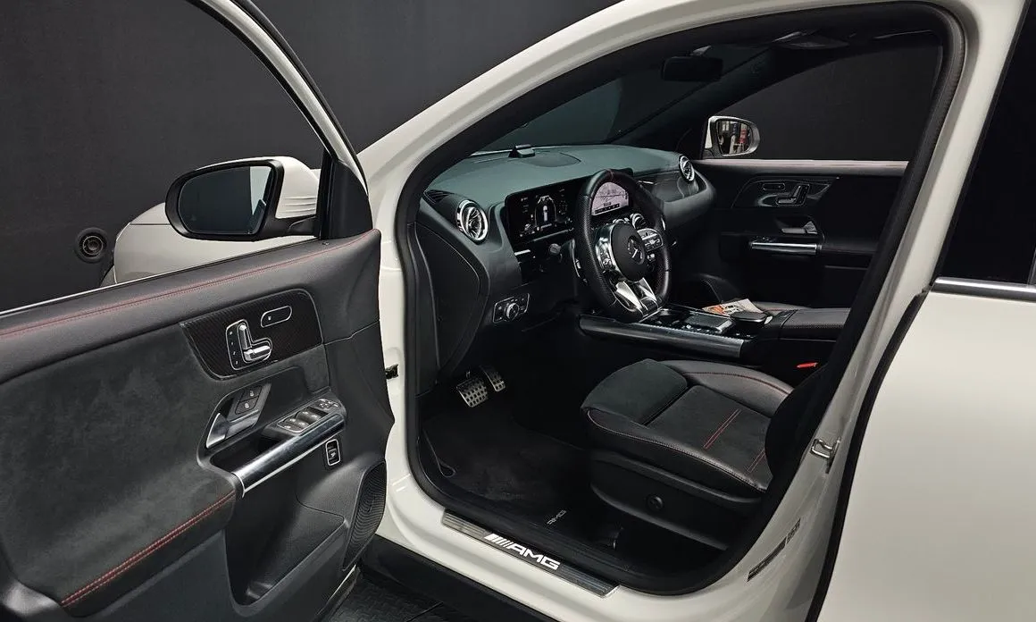 Mercedes-Benz GLA-Class — фото 10
