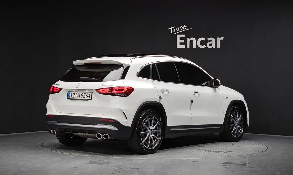 Mercedes-Benz GLA-Class — фото 6
