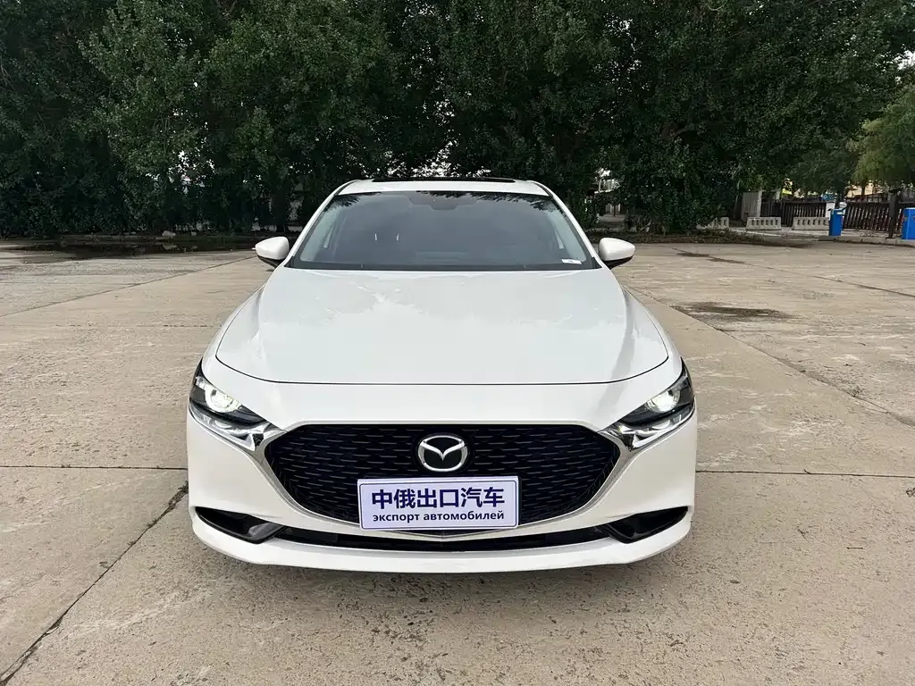 Mazda 3 Axela — фото 8