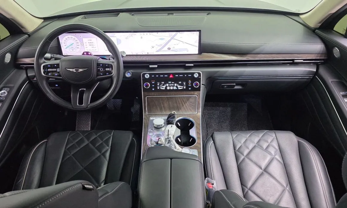 Genesis GV80 — фото 10