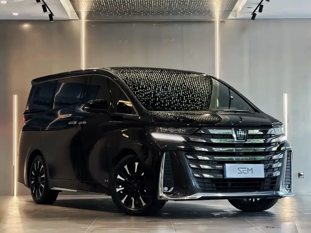 Toyota Vellfire — фото 7