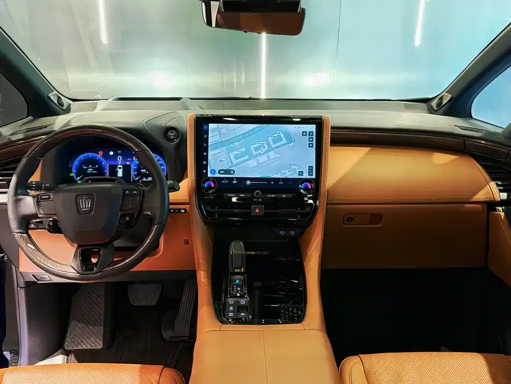 Toyota Vellfire — фото 9