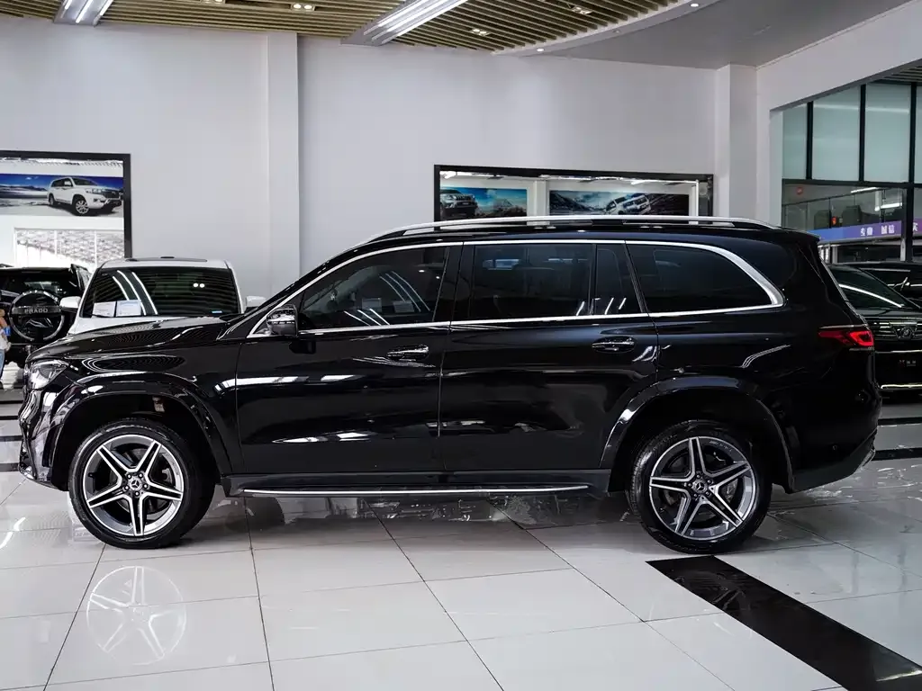 Mercedes-Benz GLS — фото 8