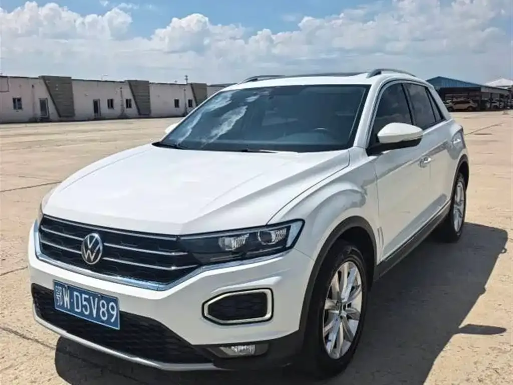Volkswagen T-Roc — фото 7