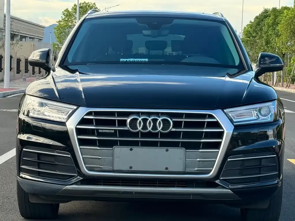 Audi Q5L — фото 4