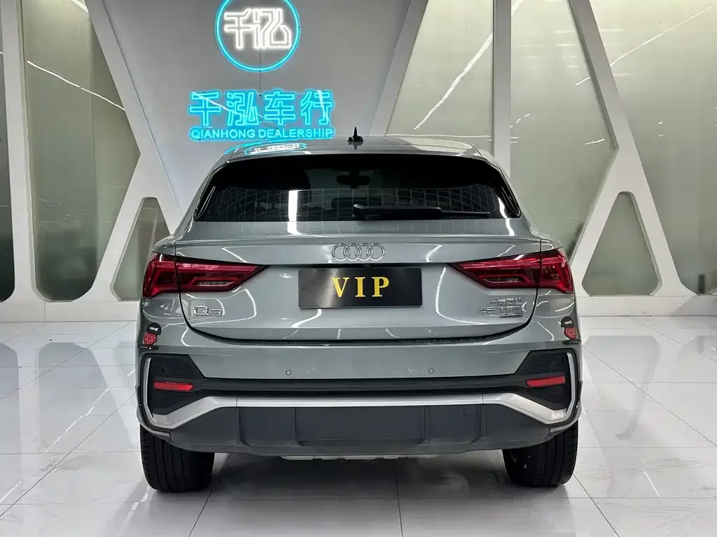 Audi Q3 Sportback — фото 2