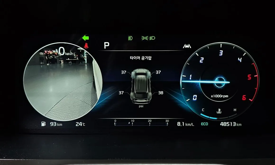 Kia Sorento — фото 5