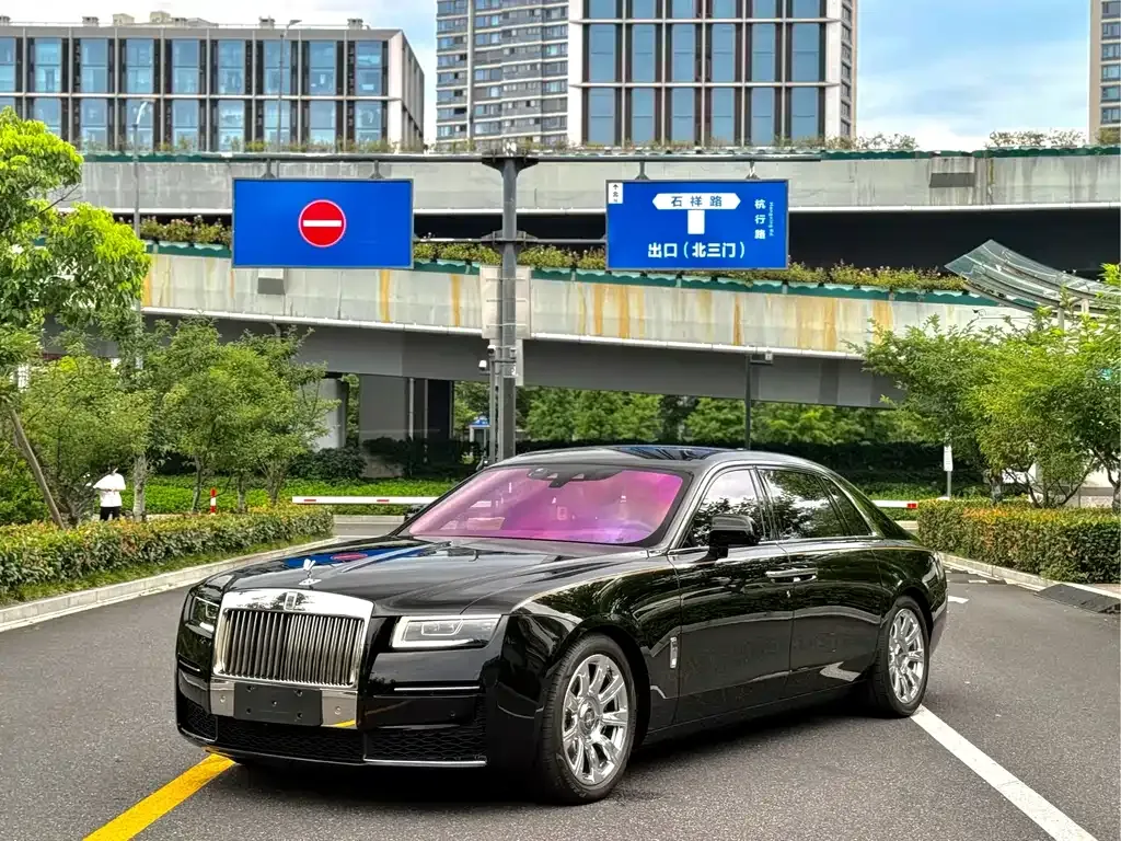 Rolls-Royce Ghost — фото 4