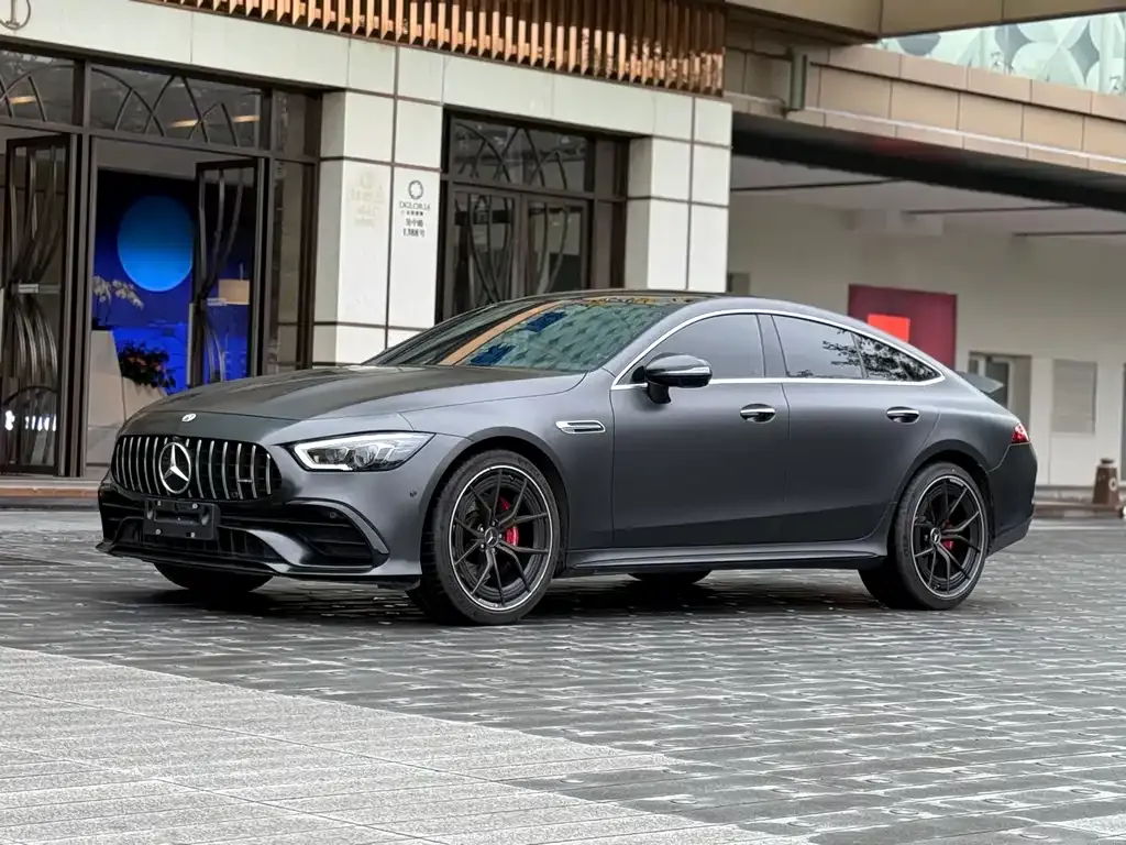 Mercedes-Benz AMG GT — фото 1