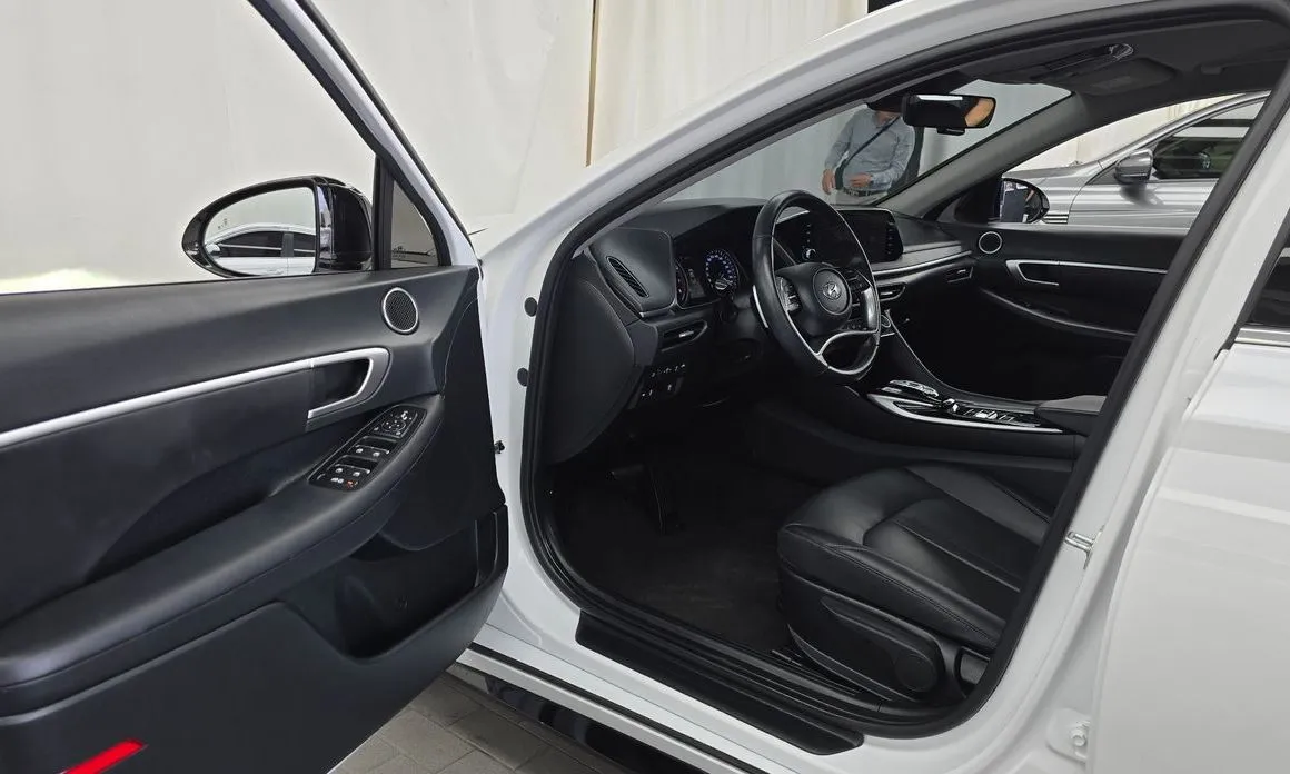 Hyundai Sonata 2022 из KR, фото 9