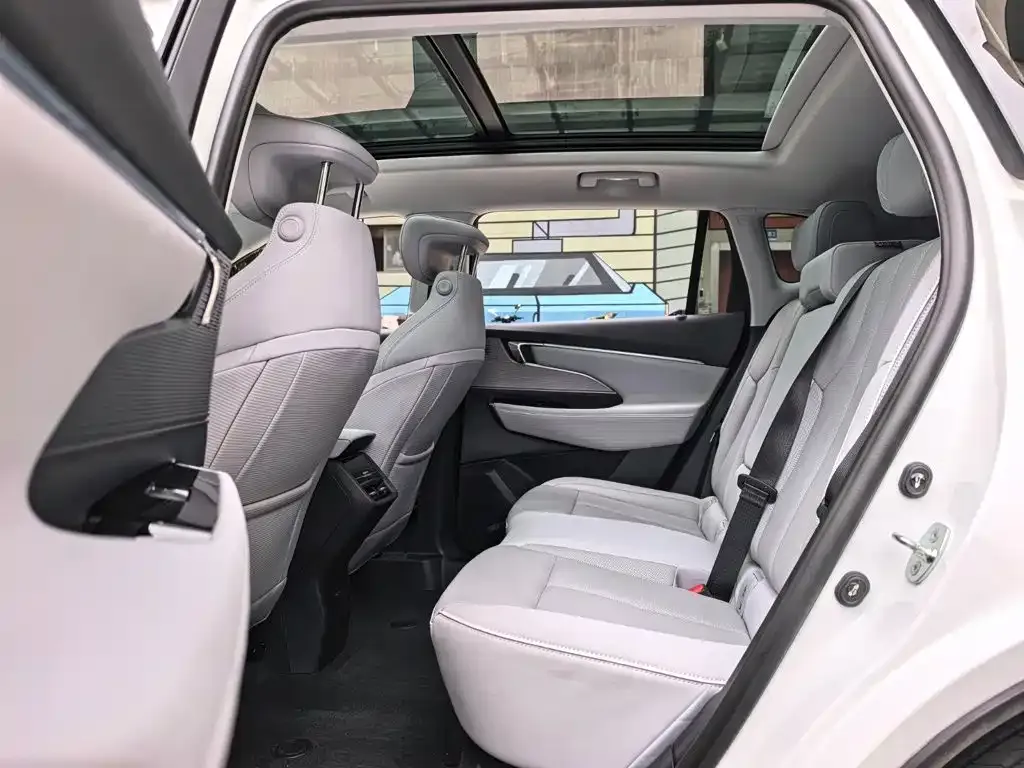 Buick E5 2024 из CN, фото 8