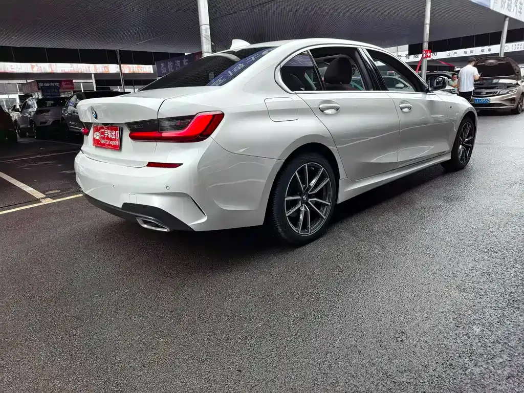 BMW 3 Series — фото 10