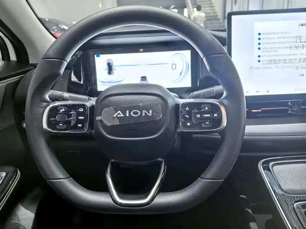 Aion S Plus — фото 2