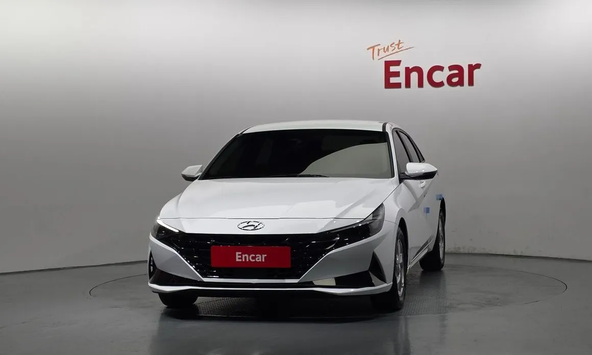 Hyundai AVANTE — фото 3