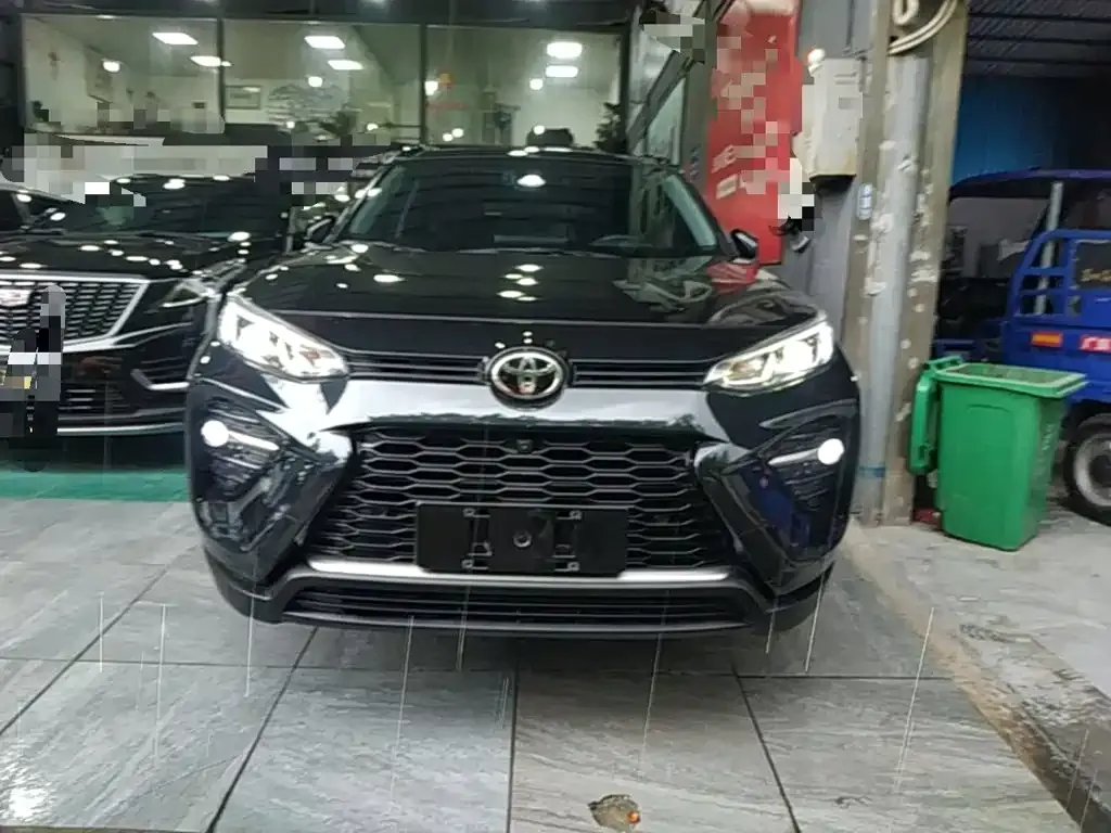 Toyota Wildlander — фото 3