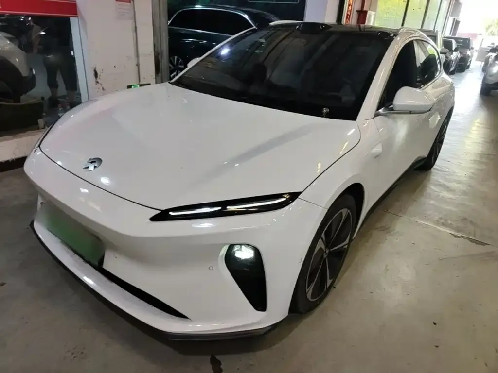 NIO ET5T — фото 4