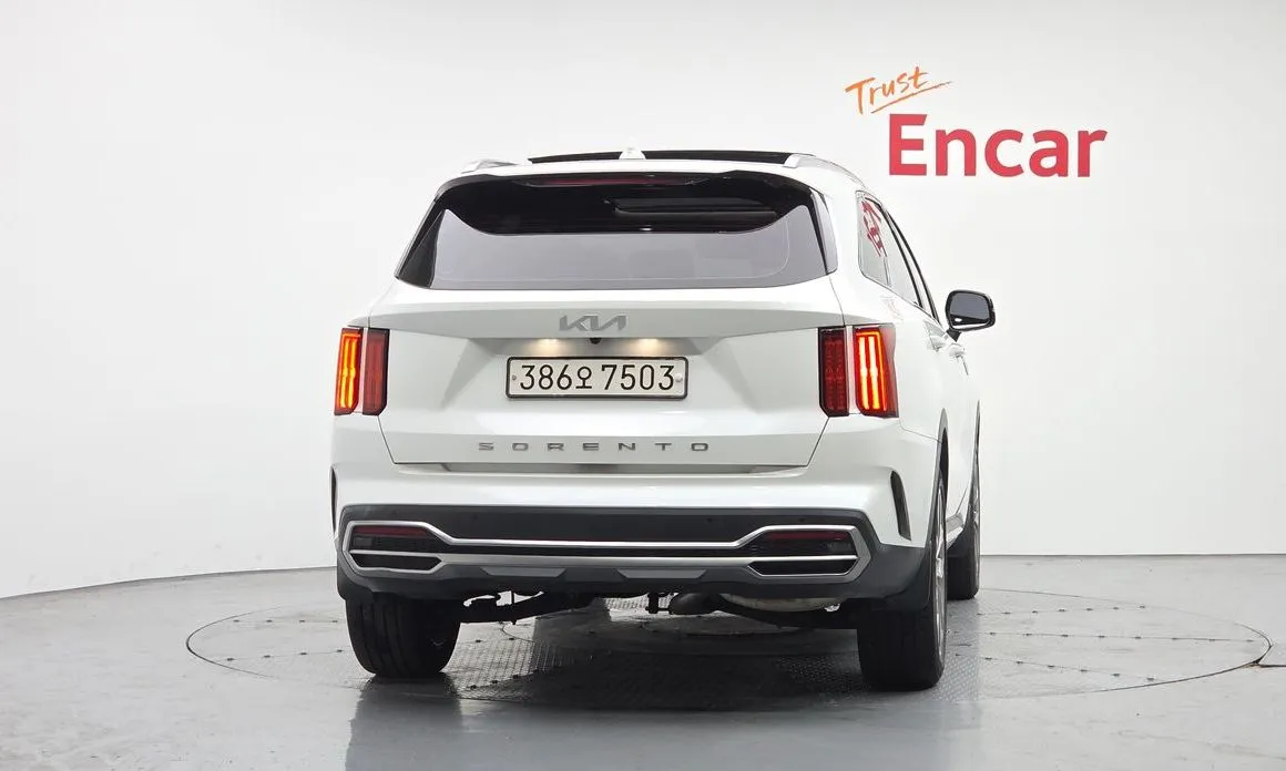 Kia Sorento — фото 5