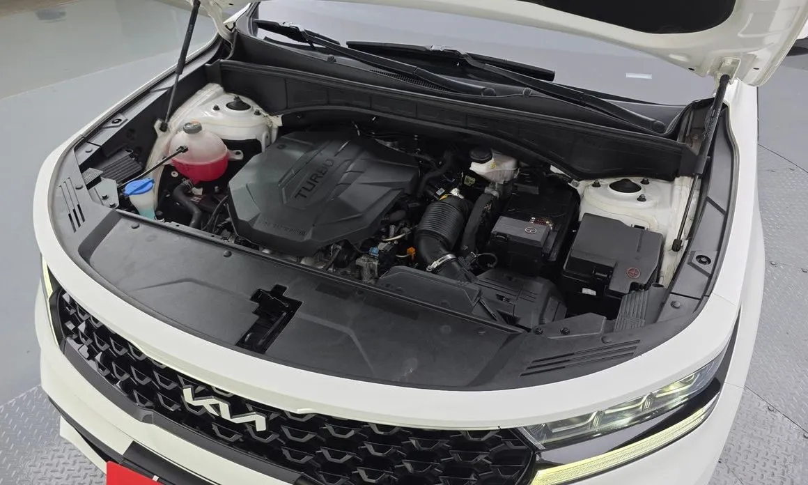 Kia Sorento — фото 10