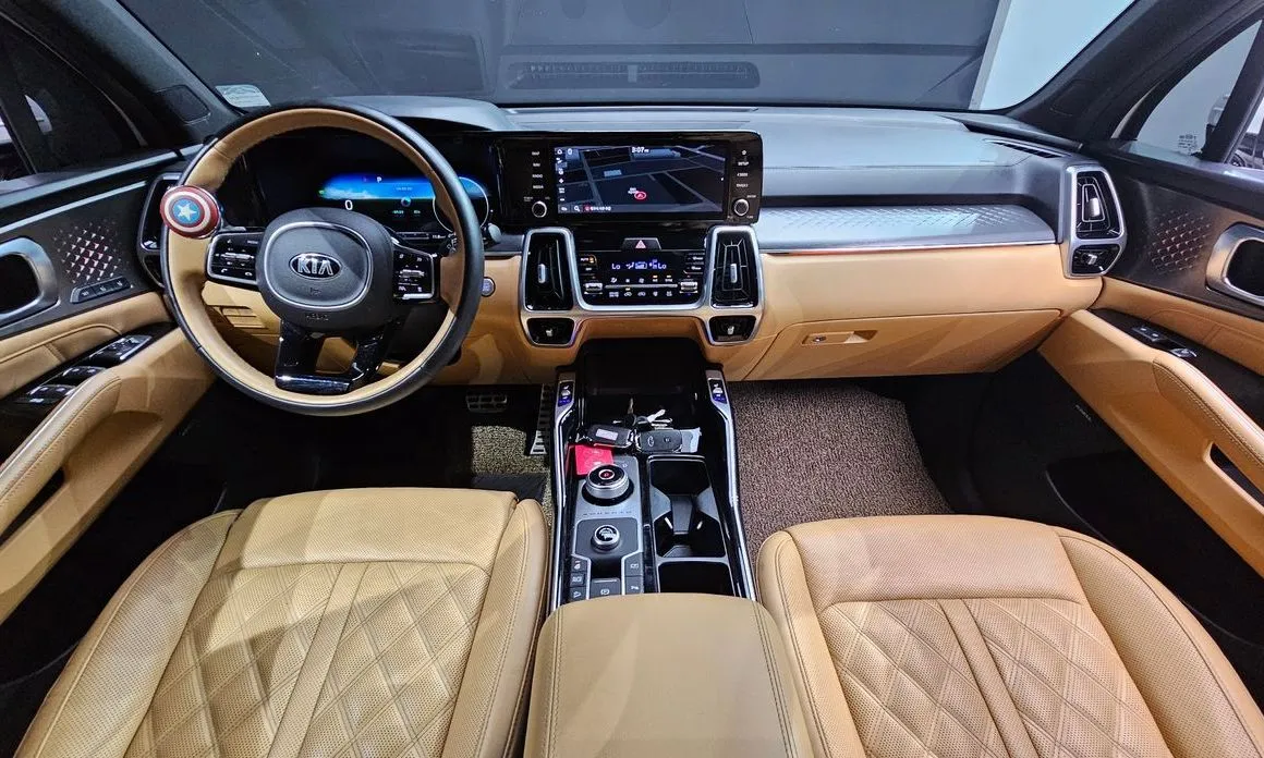 Kia Sorento — фото 6