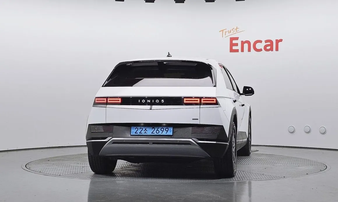 Hyundai Ioniq5 — фото 3
