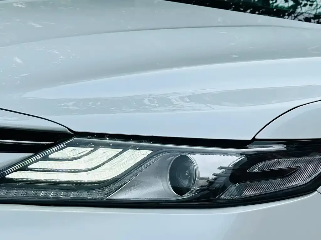 Toyota Camry — фото 7