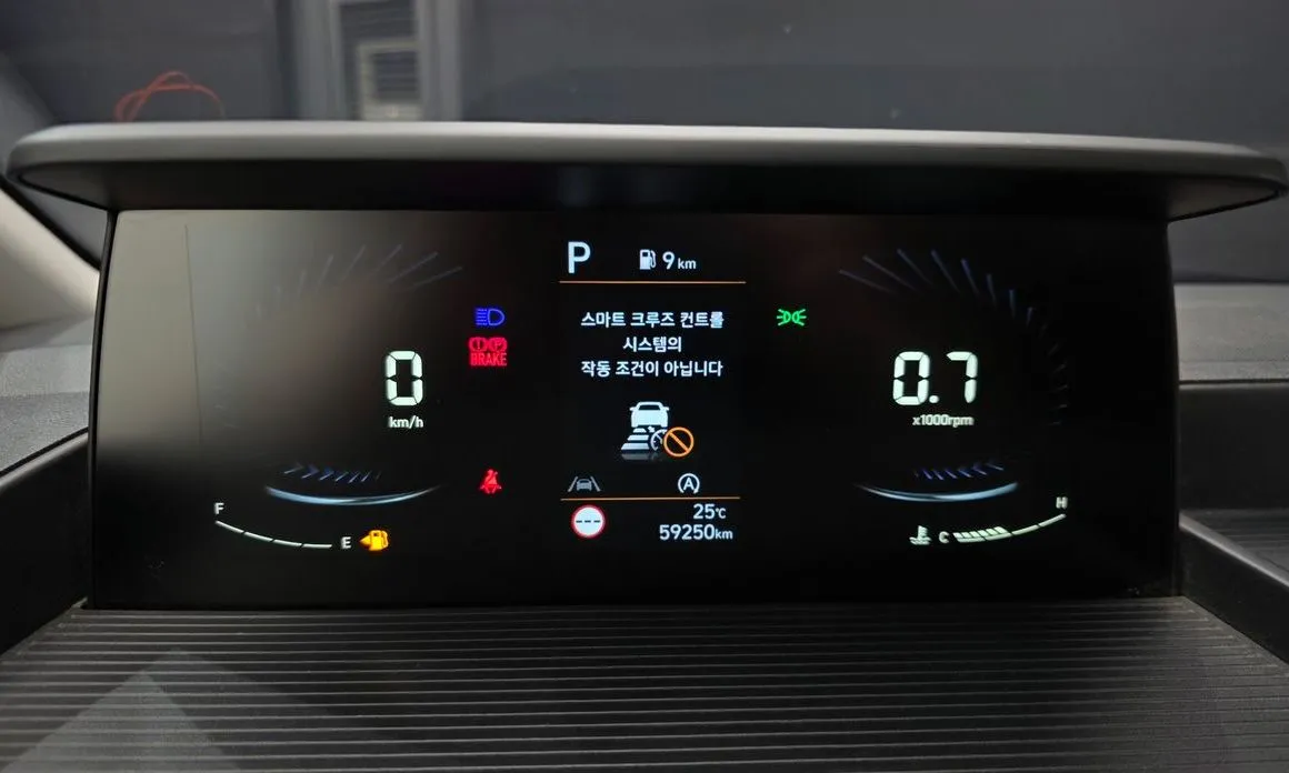 Hyundai Staria — фото 2