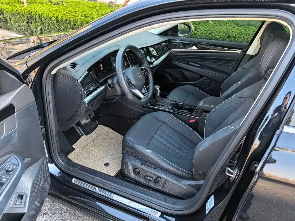 Volkswagen Passat — фото 5