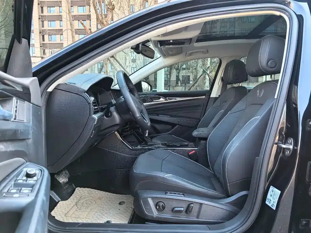Volkswagen Passat — фото 4