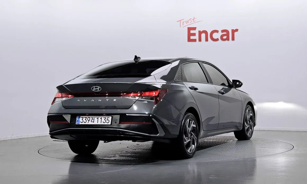 Hyundai AVANTE — фото 5