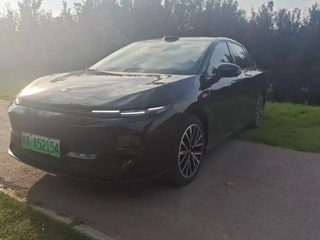 Leapmotor B01