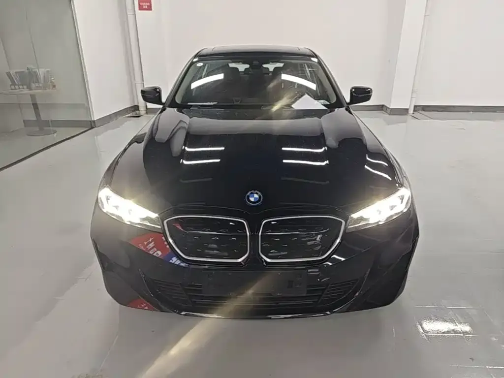 BMW i3 — фото 4