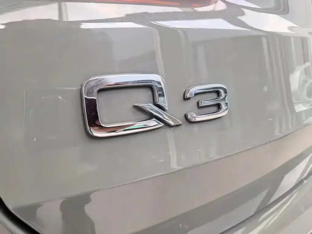 Audi Q3 — фото 3