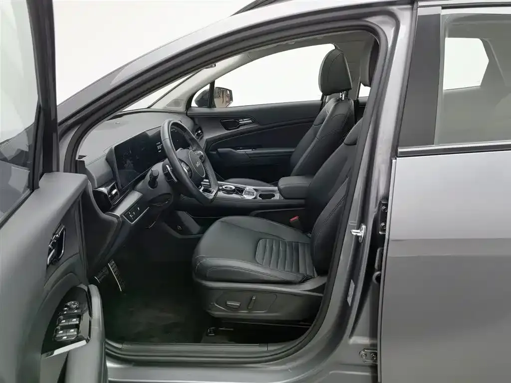 Kia Sportage — фото 10