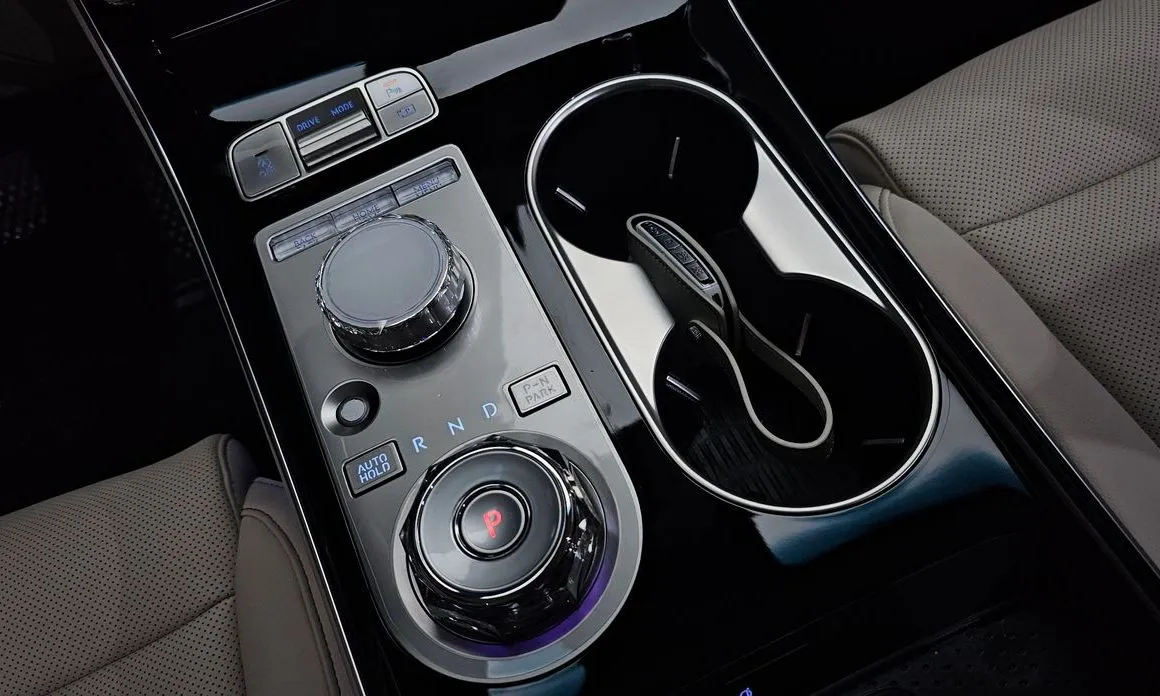 Genesis GV70 — фото 10