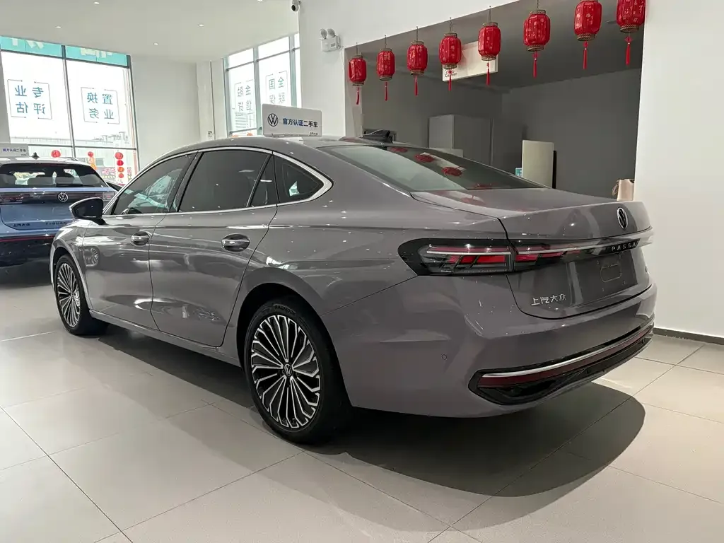 Volkswagen Passat — фото 2