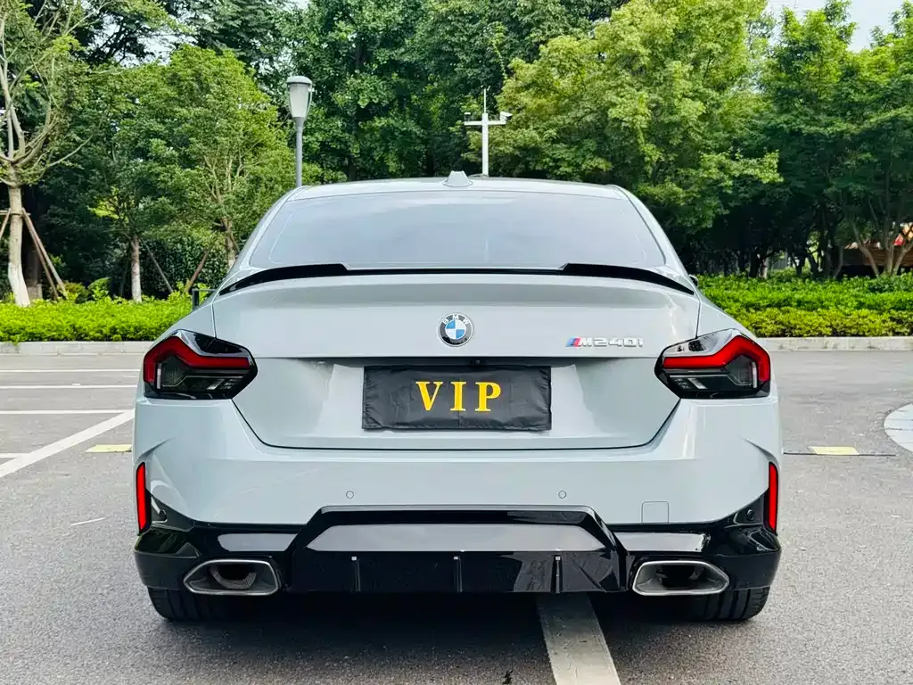 BMW M240i — фото 2