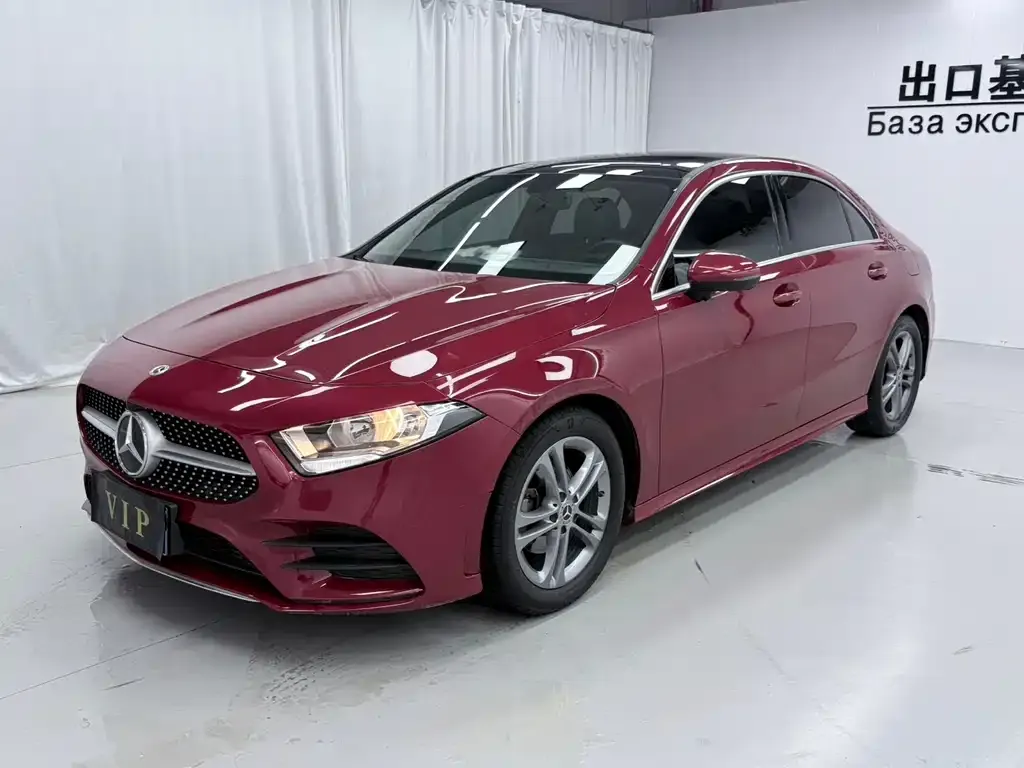 Mercedes-Benz A-Class — фото 1