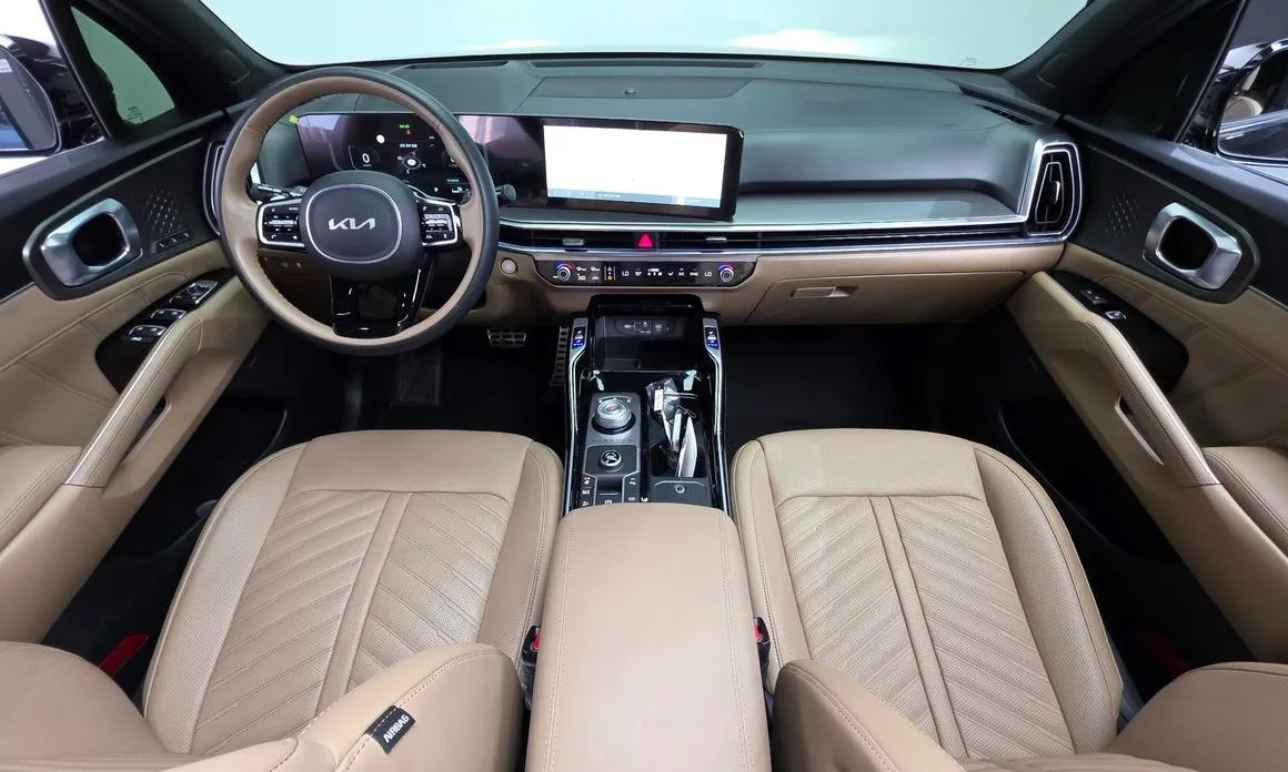 Kia Sorento — фото 10
