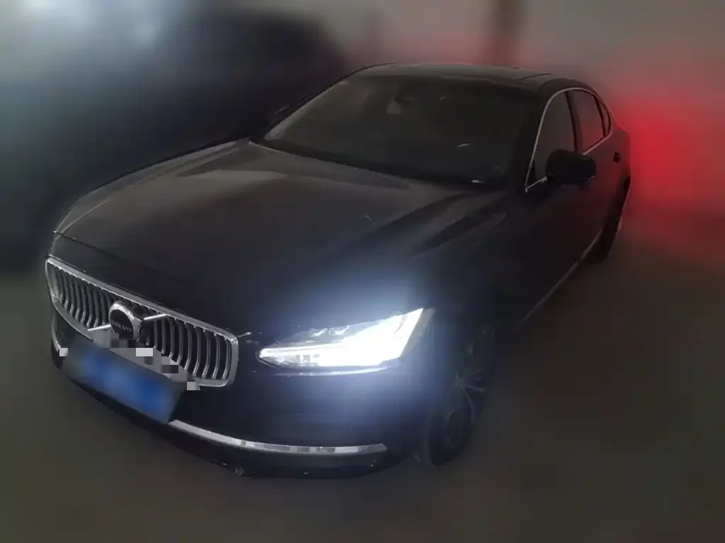 Volvo S90 — фото 4