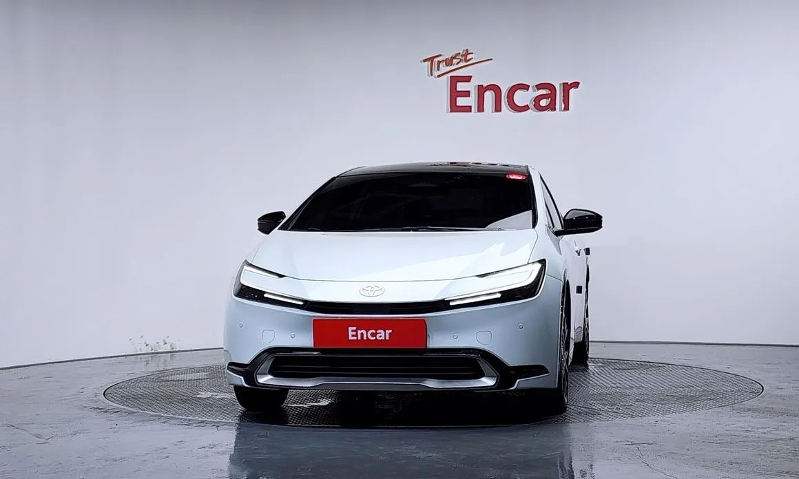 Toyota Prius — фото 2
