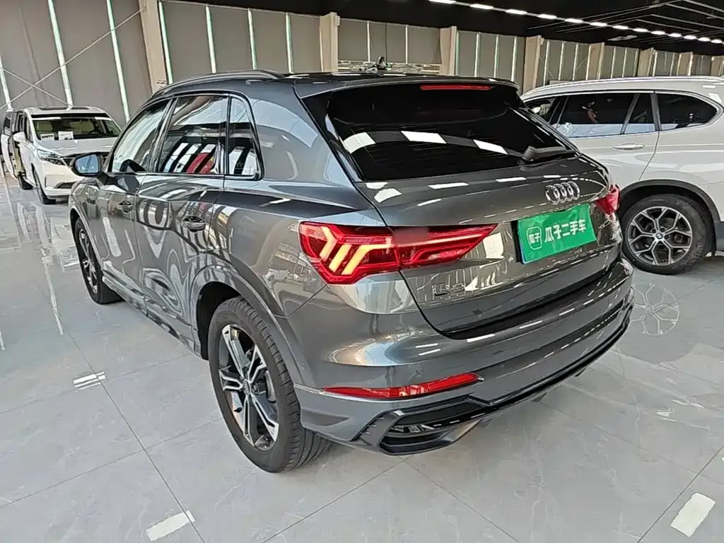 Audi Q3 — фото 3