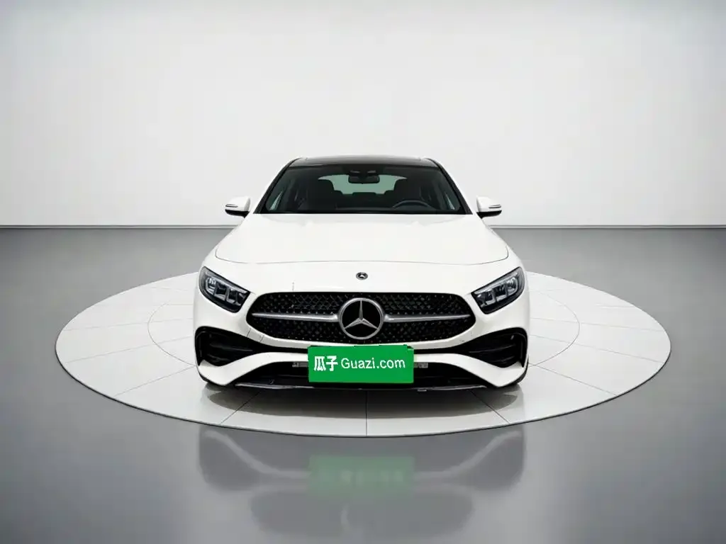 Mercedes-Benz A-Class — фото 6