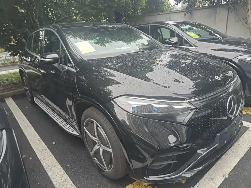 Mercedes-Benz EQS SUV — фото 9