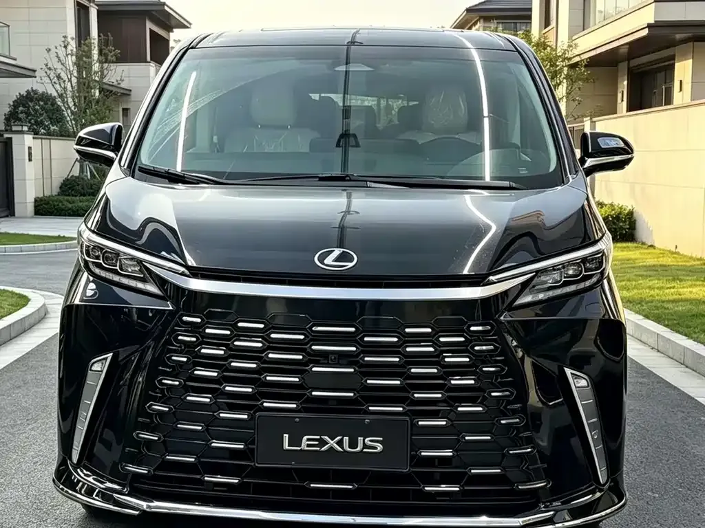 Lexus LM — фото 8