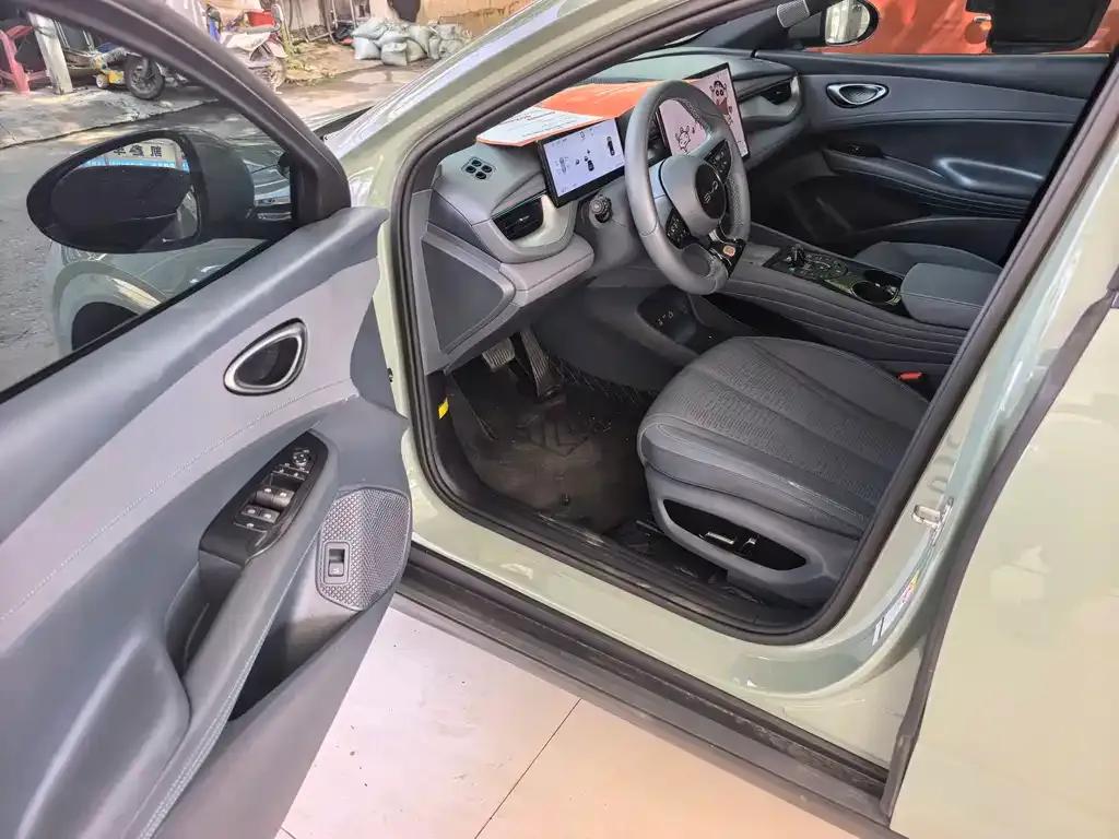 BYD Seal 06GT — фото 3