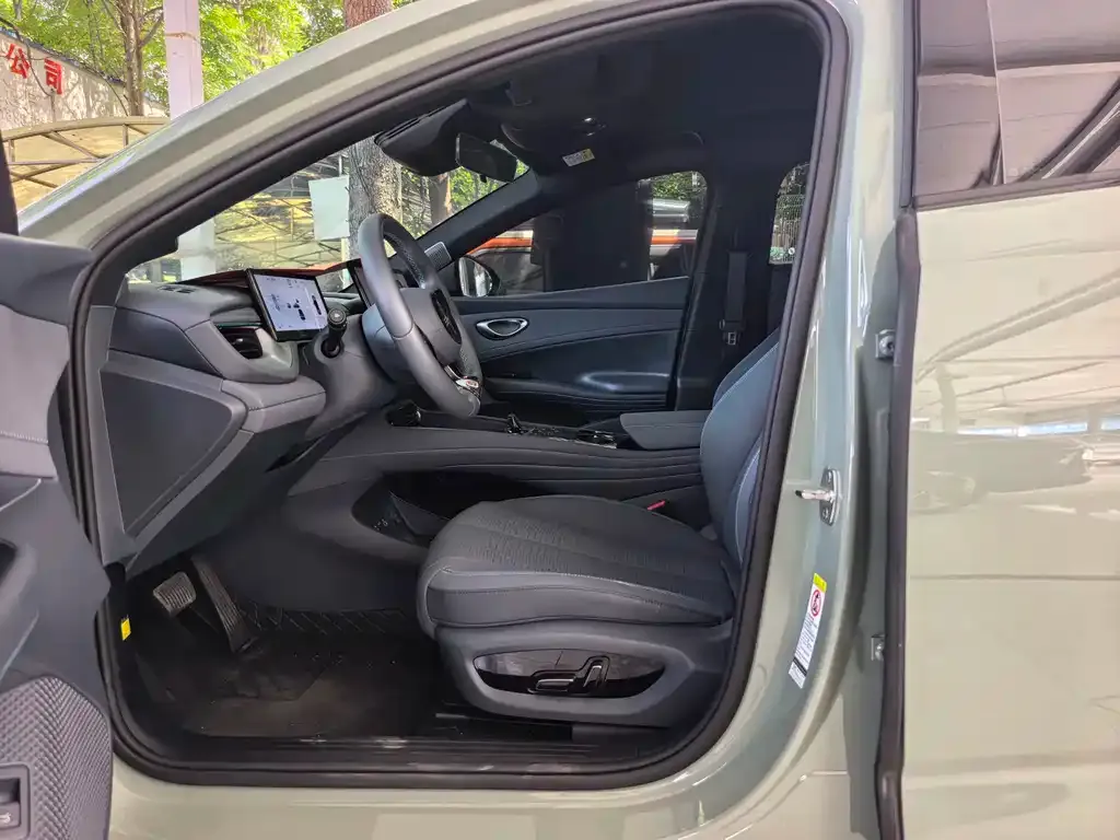 BYD Seal 06GT — фото 6