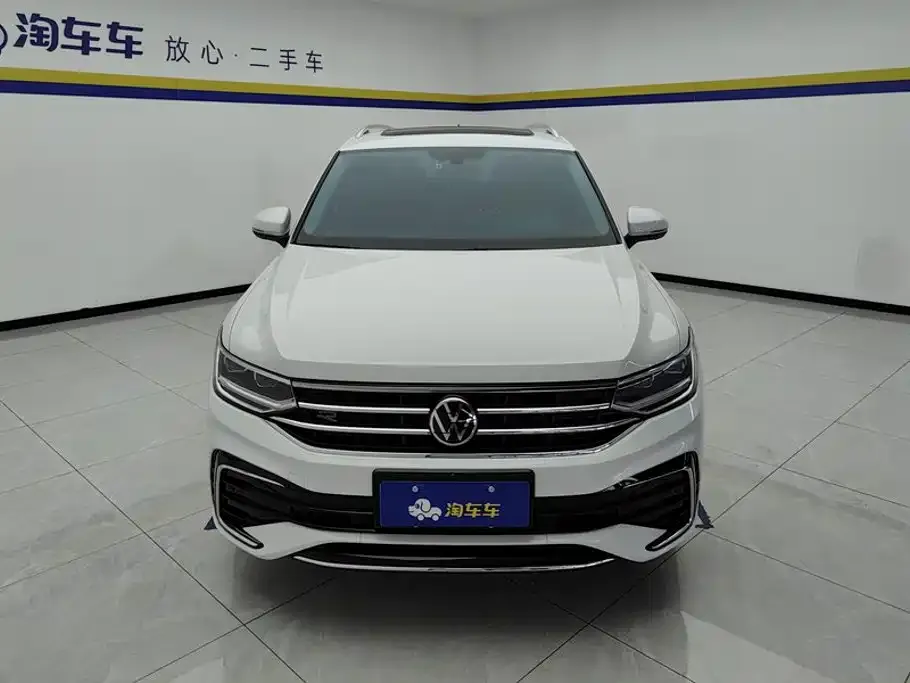 Volkswagen Tiguan L — фото 5